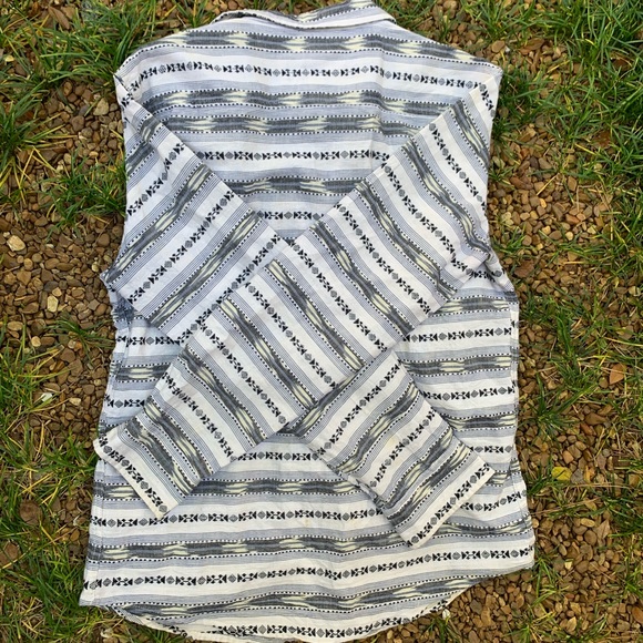 Decibel Shirt size Medium - Picture 3 of 6